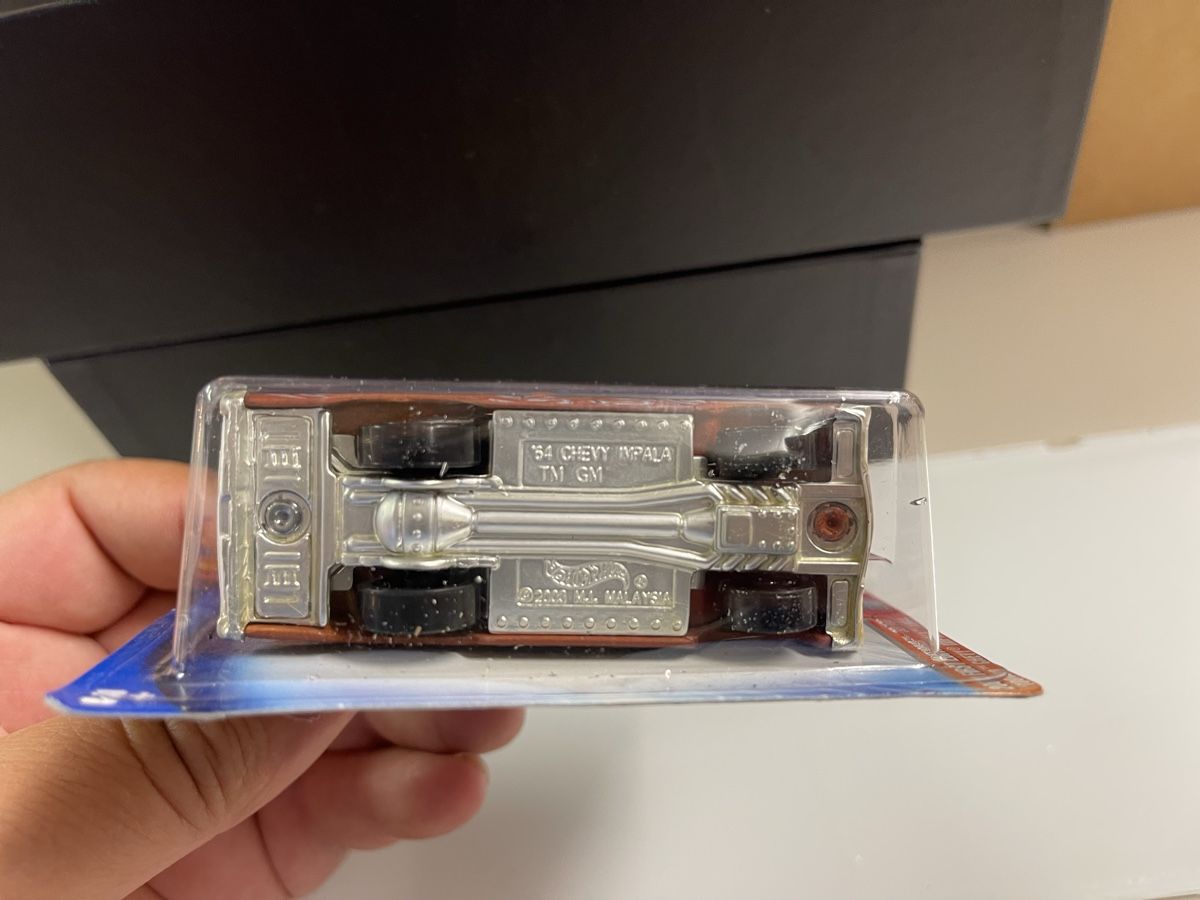 Hot Wheels Modellini d'auto: Hot Wheels 2004 First Edition Tooned '64 Chevy Impala limit – Nuovo e nell'imballaggio originale da Siebnen venduto da speedy63 4