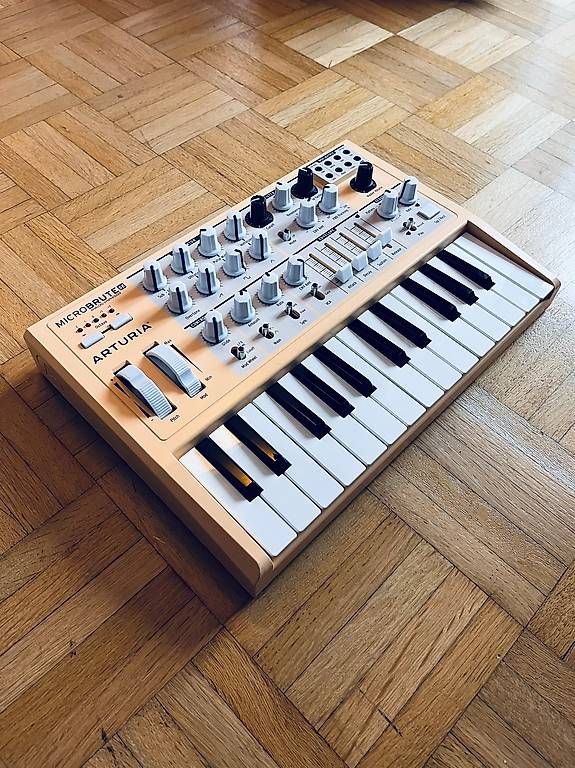 Musikinstrumente: Arturia Microbrute SE – Gebraucht aus Zürich von seb_hr7y