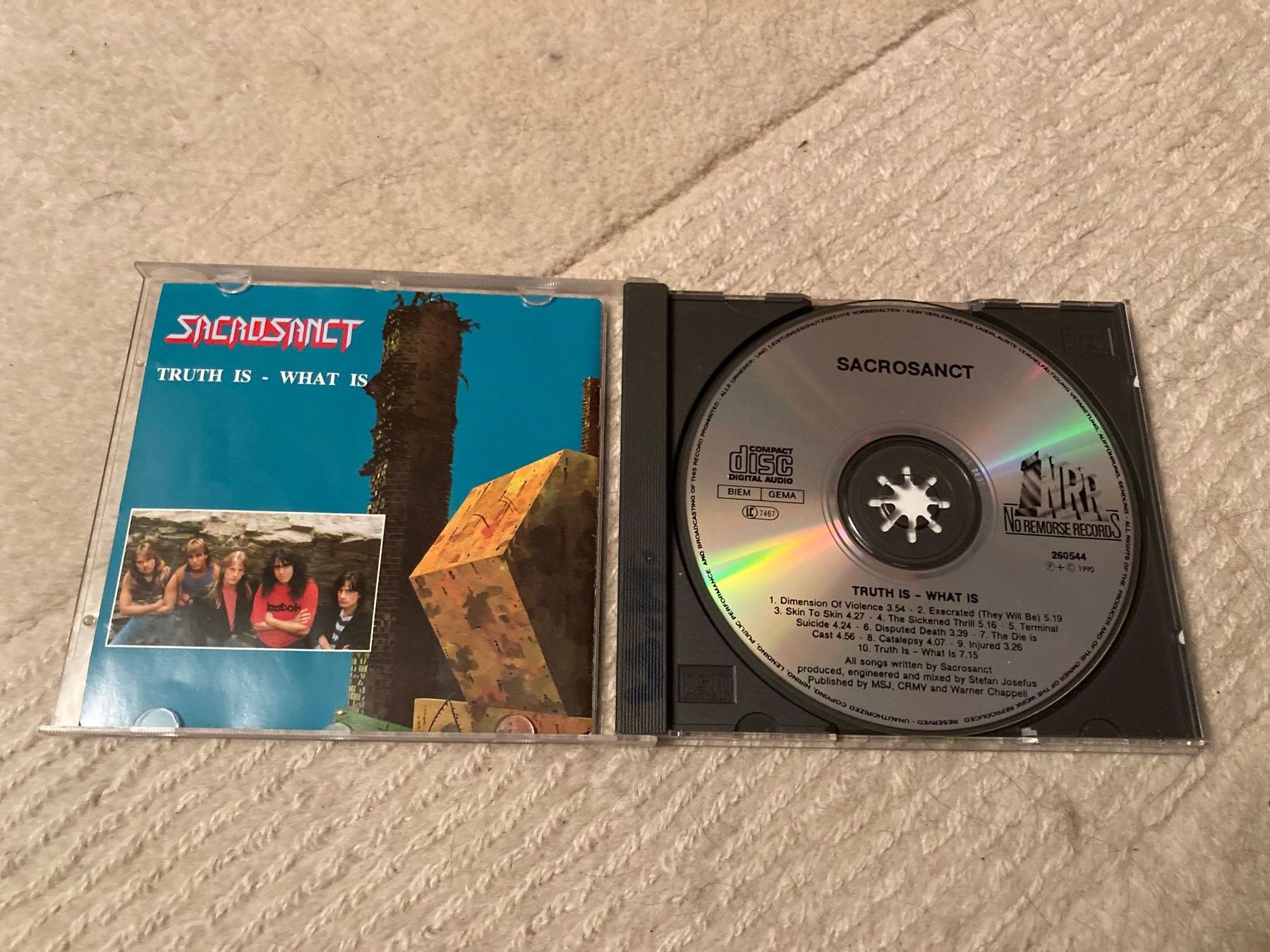 CD: Sacrosanct- Truth is-What is 1990 original – Usato da Wagenhausen venduto da Novafreund283 1