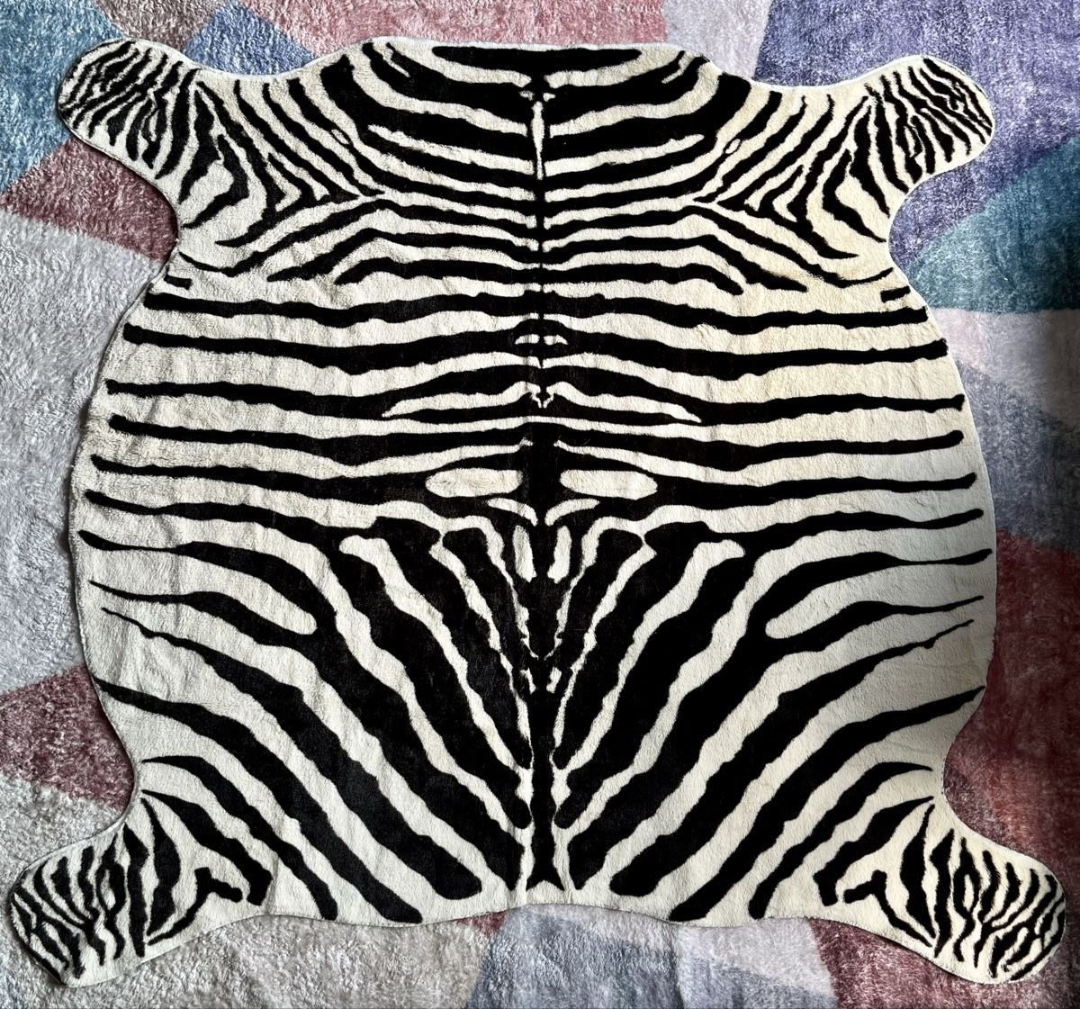 Coperte: ZebraFell-Überwurf Decke – Usato da Gattikon venduto da AnnettFloh
