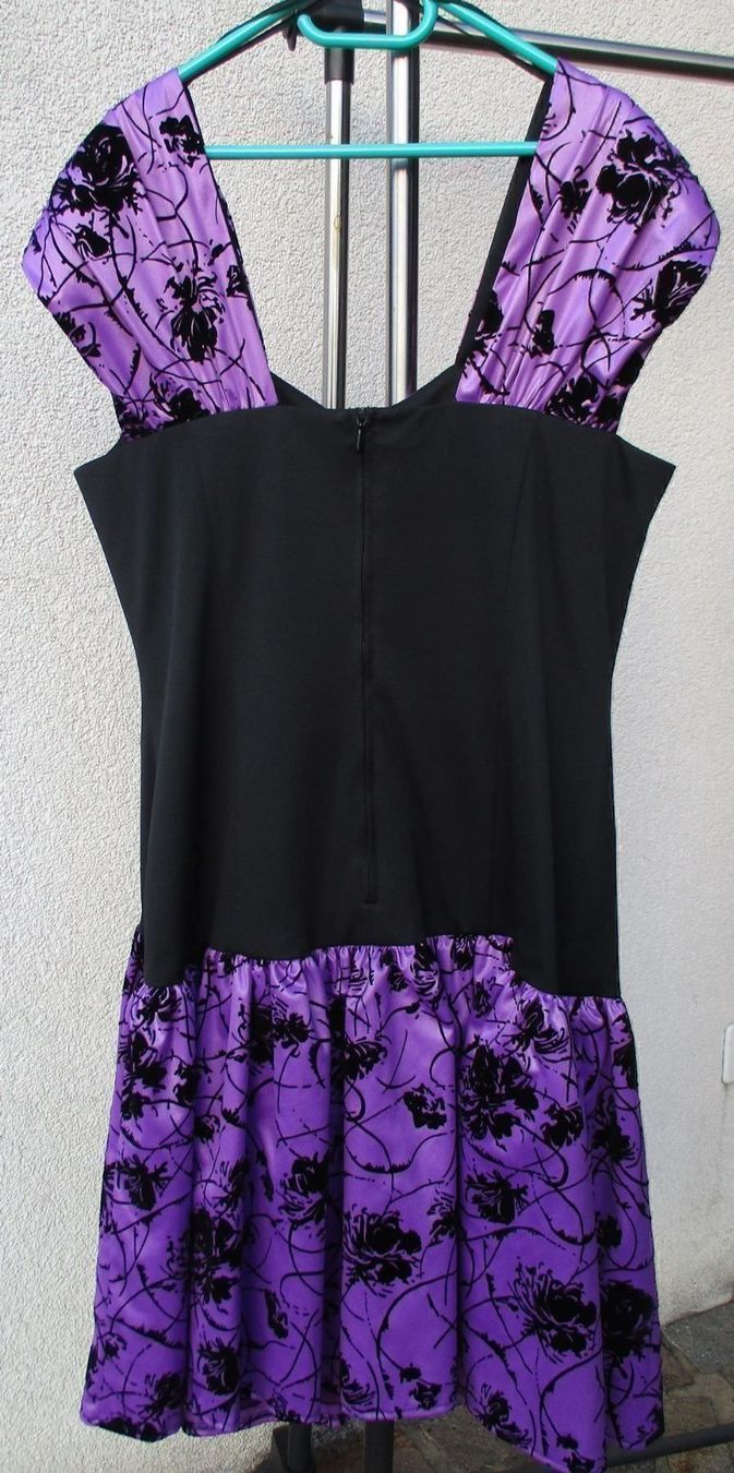 Vestiti: Super schönes Cocktail Kleid – Nuovo (secondo la descrizione) da Flumenthal venduto da novbra 1