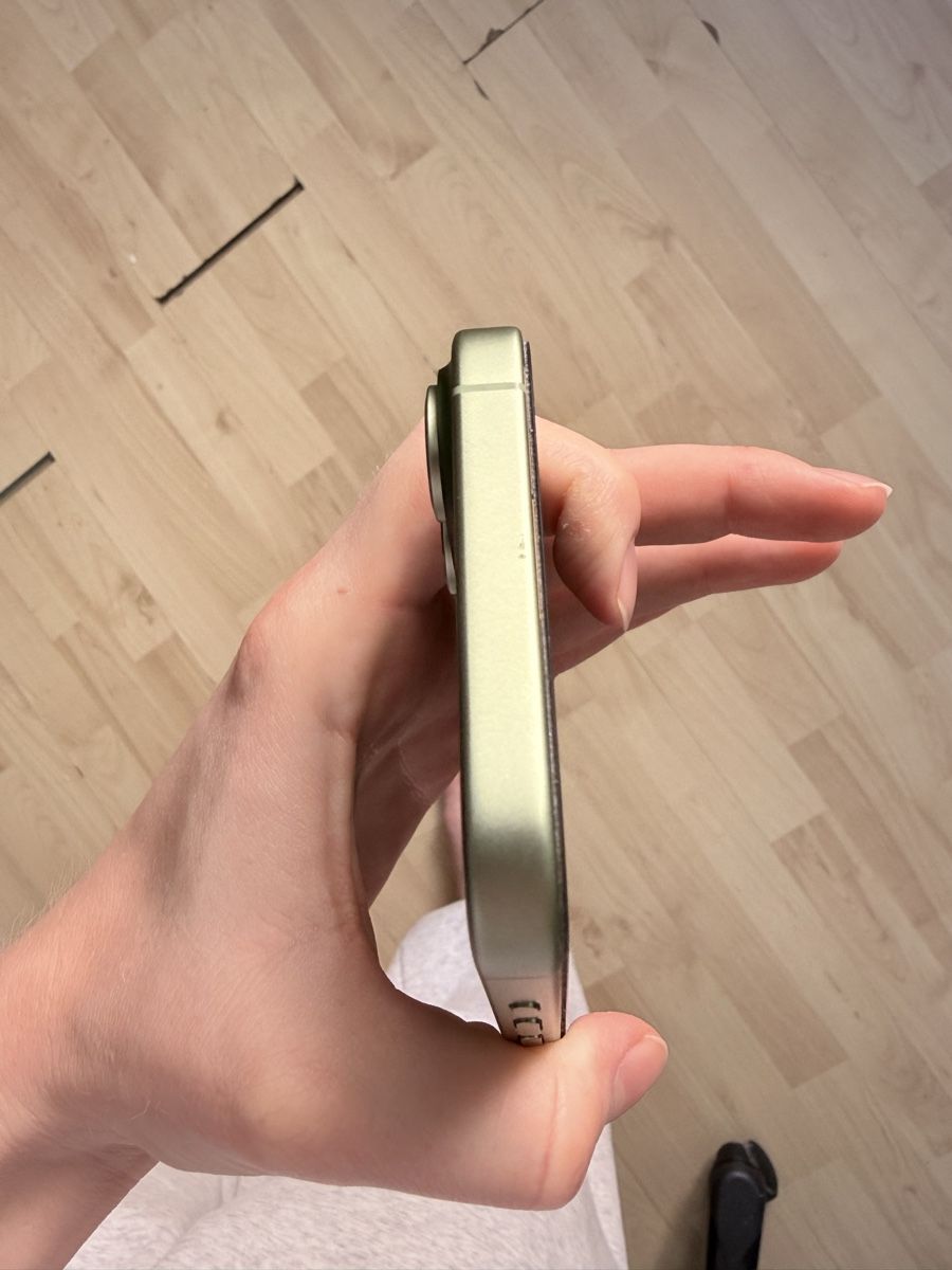 Apple Telefoni cellulari / Smartphones: iphone 17 sage green  – Nuovo (secondo la descrizione) da Orbe venduto da megdfd 4