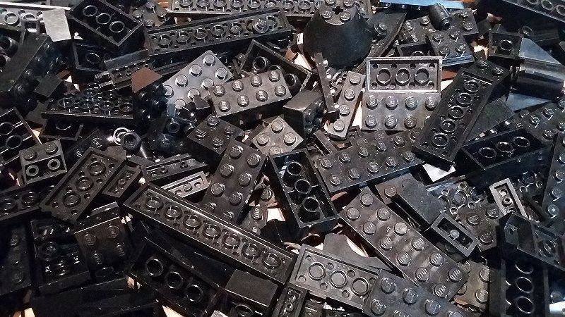 Lego Kit di costruzioni: Lego 280 Schwarze Teile -C37 – Usato da Morges venduto da cardeman61