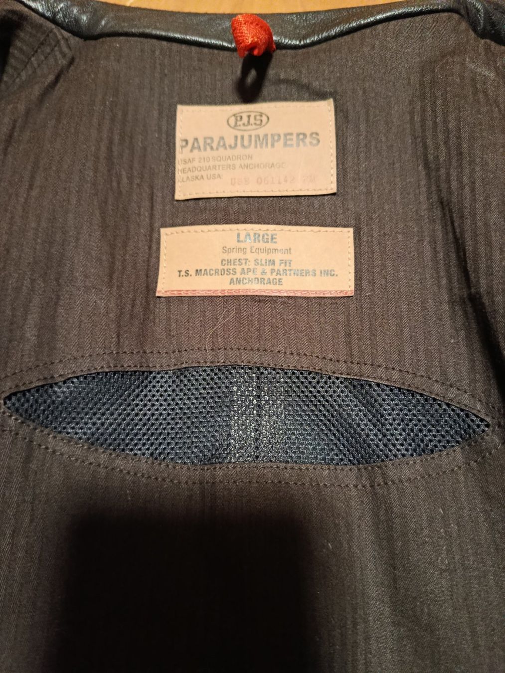 Parajumpers Giacche: braune  Lederjacke von Parajumpers – Usato da Unterägeri venduto da rockundco 7