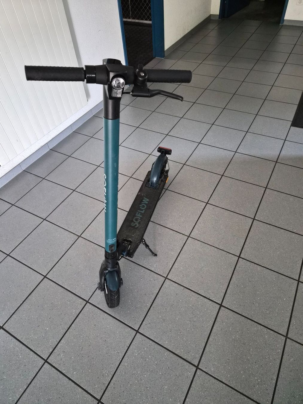 Soflow Kickboard: Super E-scooter / Trottinette – Usato da Bottmingen venduto da jul_6gzf