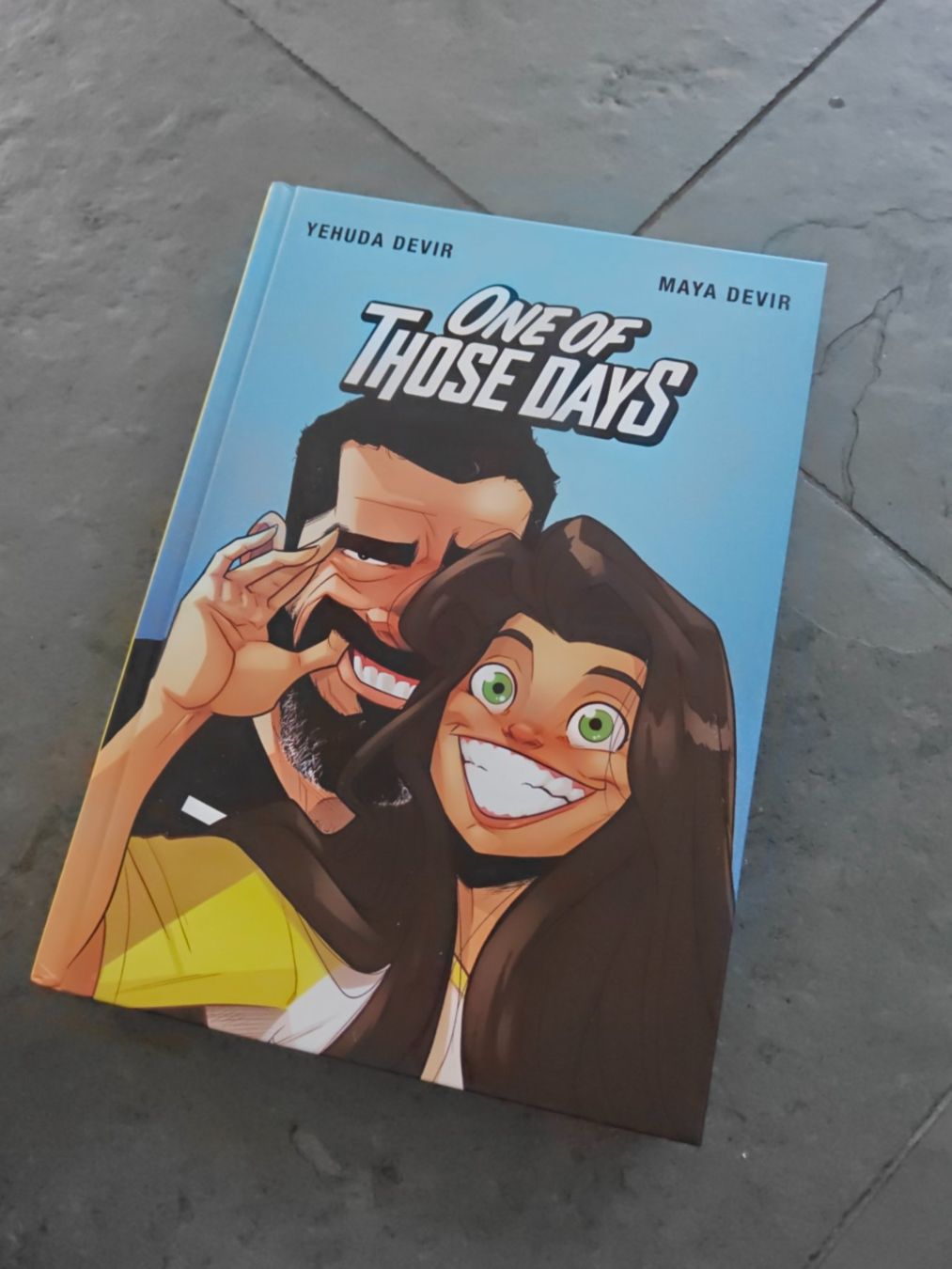 Fumetti: Buch - One of these days – Nuovo (secondo la descrizione) da Zürich venduto da Matthieu60