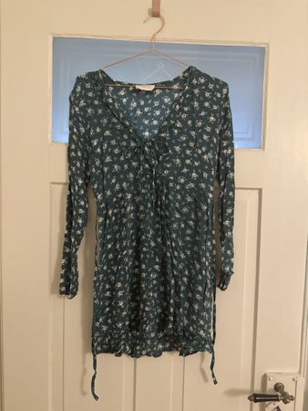 Wunderschönes Kleid von Auguste the label