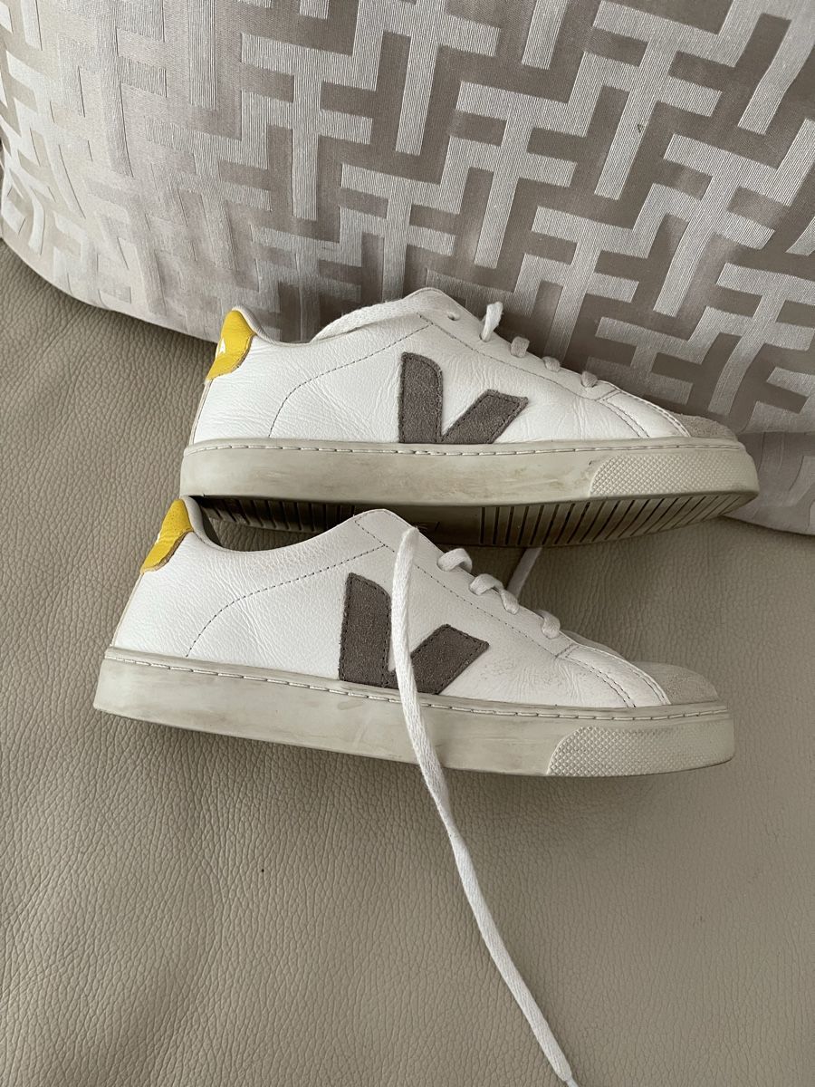 Veja Scarpe per ragazzi: Veja Kinder Sneakers Turnschuhe Gr. 34 – Usato da Wichtrach venduto da Adriana222 4