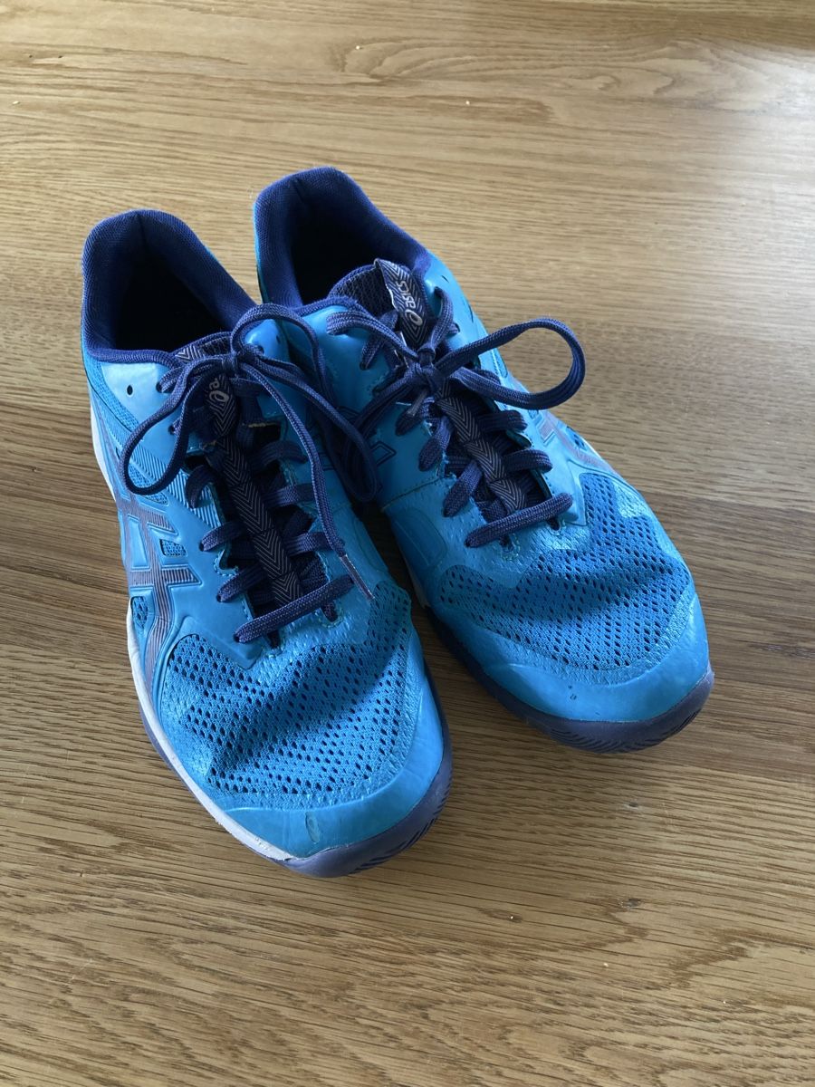 Asics Scarpe da uomo: Asics Hallenschuh,Grösse 43.5 – Usato da Bonstetten venduto da Simi751975 1
