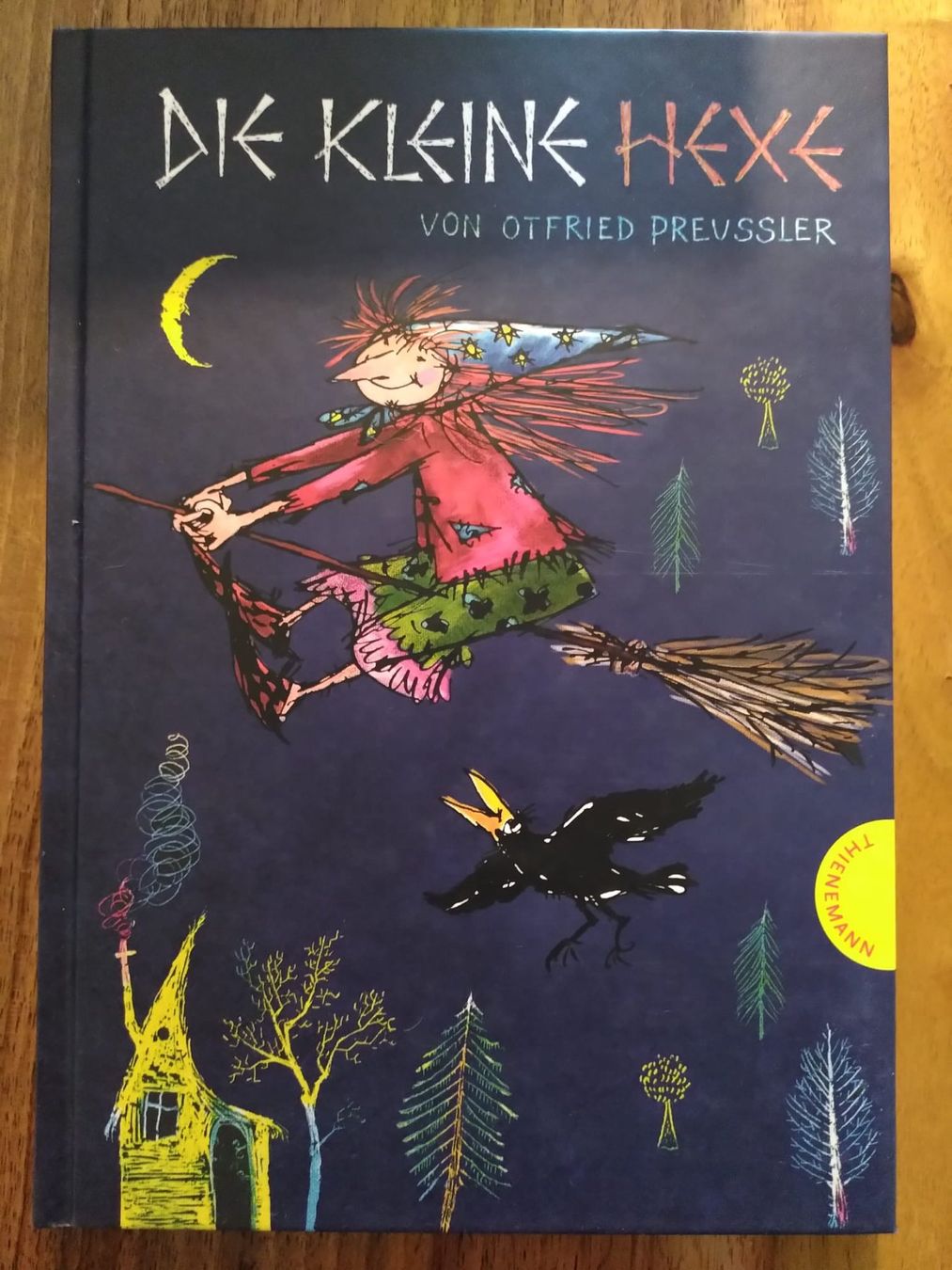 Bücher: Die kleine Hexe von Otfried Preussler – Gebraucht aus Sursee von abauss