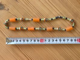 Glashalskette, olive, orange, weiss, Modeschmuck
