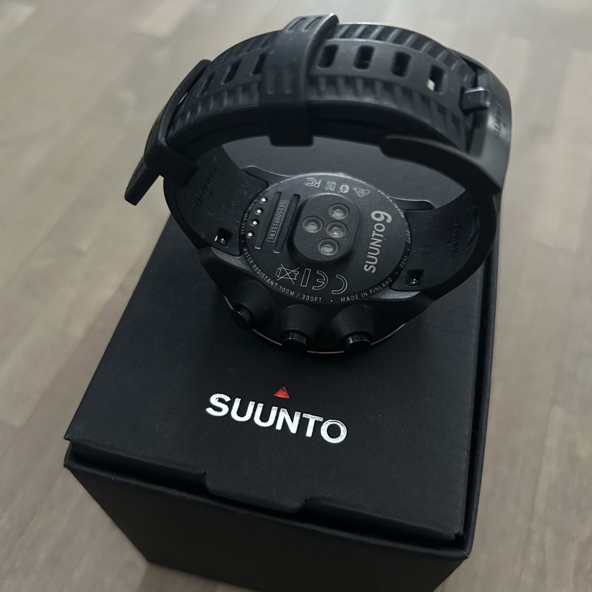 Suunto Smartwatch: SUUNTO 9 Baro Black – Neu (gemäss Beschreibung) aus Grossaffoltern von  1