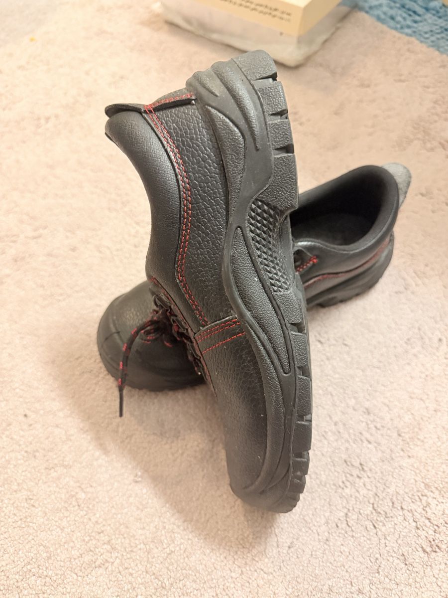 Scarpe da uomo: Sicherheit Arbeit Schuhe  – Usato da Zürich venduto da shi_nbn9 2
