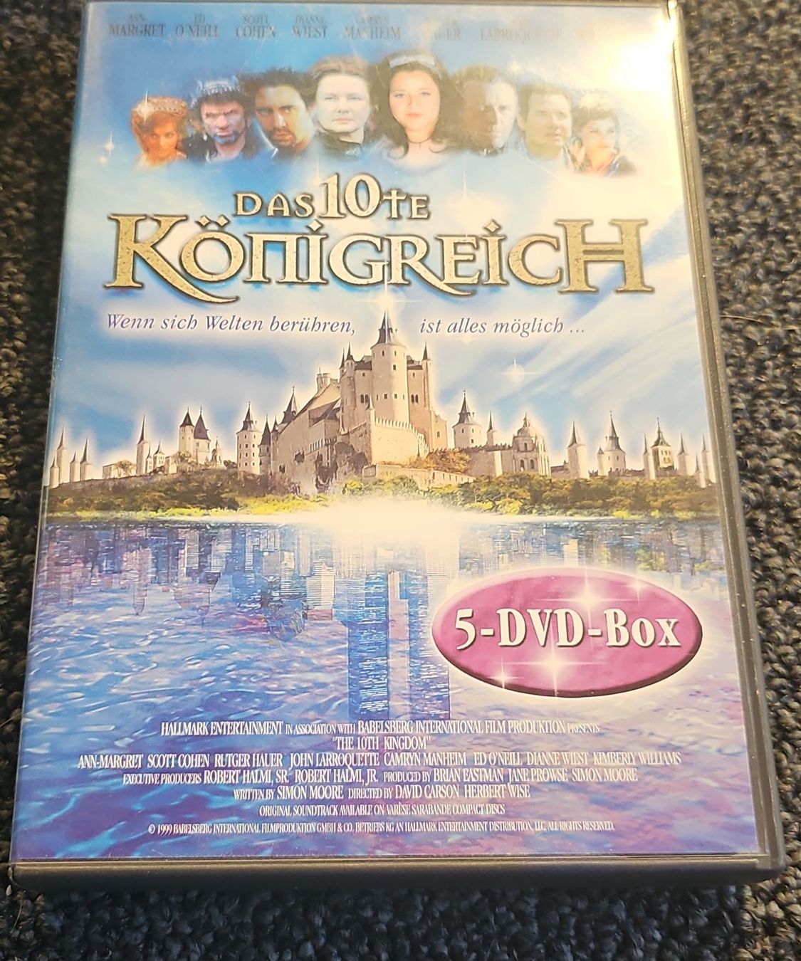 Tutti i DVDs: Das 10. Königreich 5-DVD – Usato da Ruswil venduto da jan_bxl5