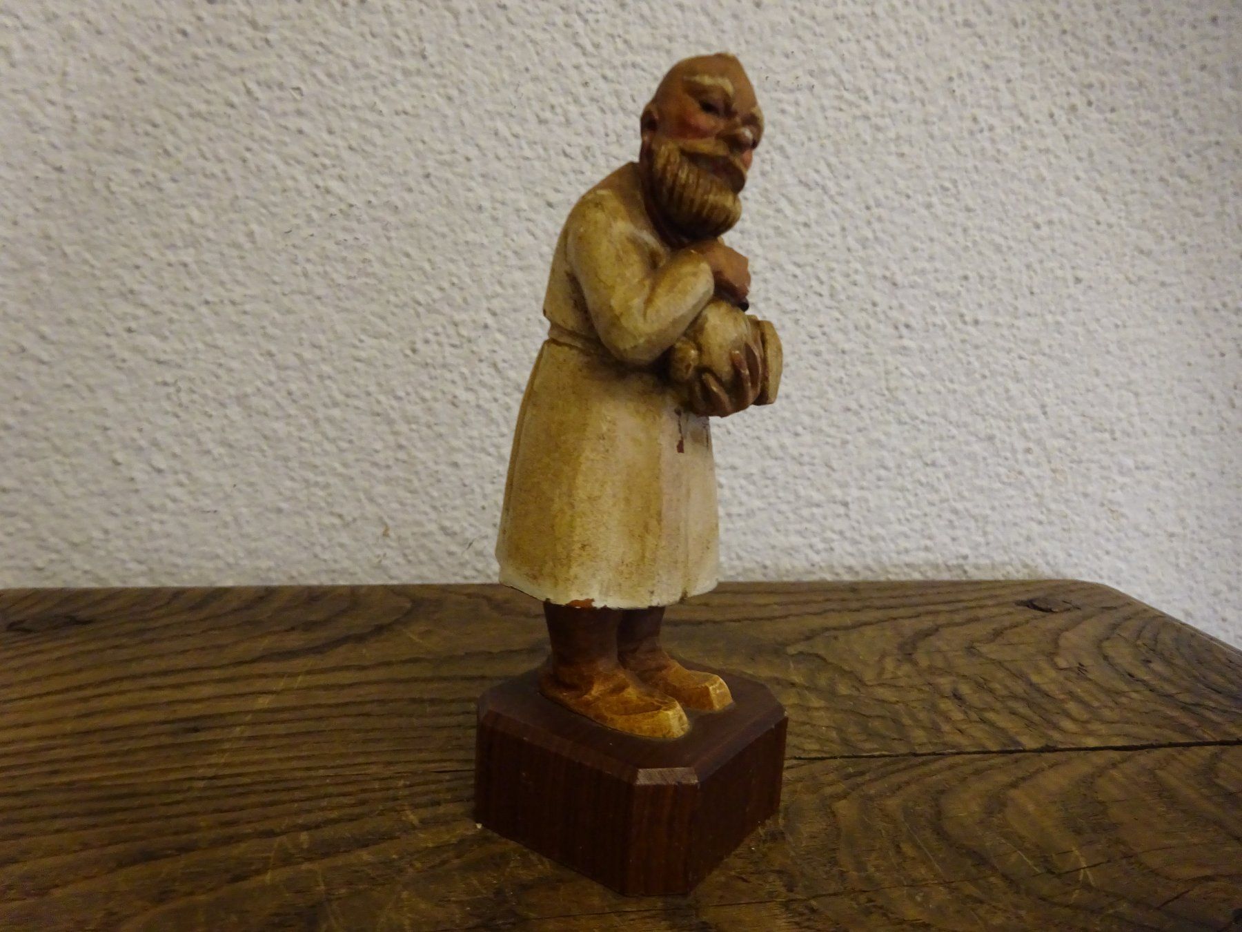 Sculture & Statue: Lustiger Tierarzt + Hase – Usato da Esslingen venduto da eintagammeer 1