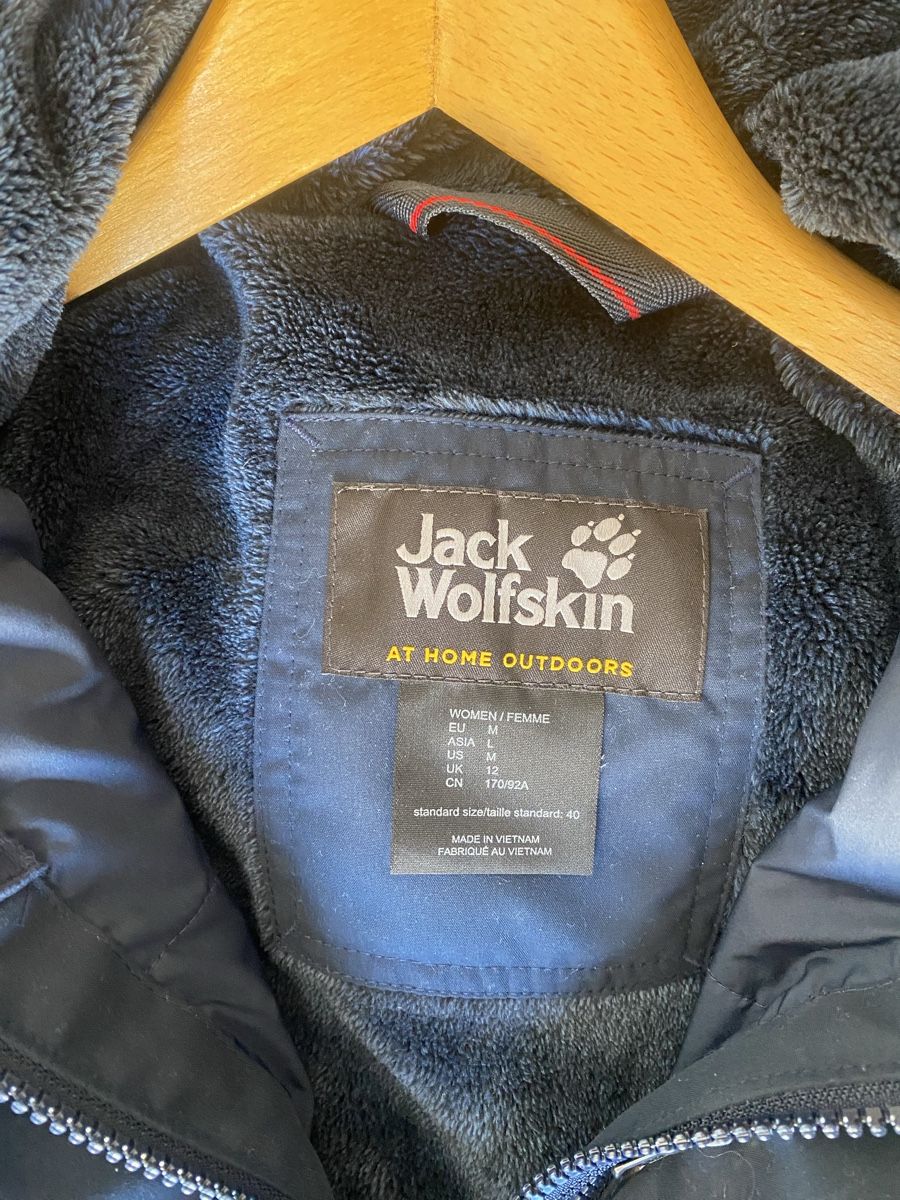 Jack Wolfskin Cappotti: Jack Wolfskin Winterparka – Usato da Zürich venduto da mullf 2