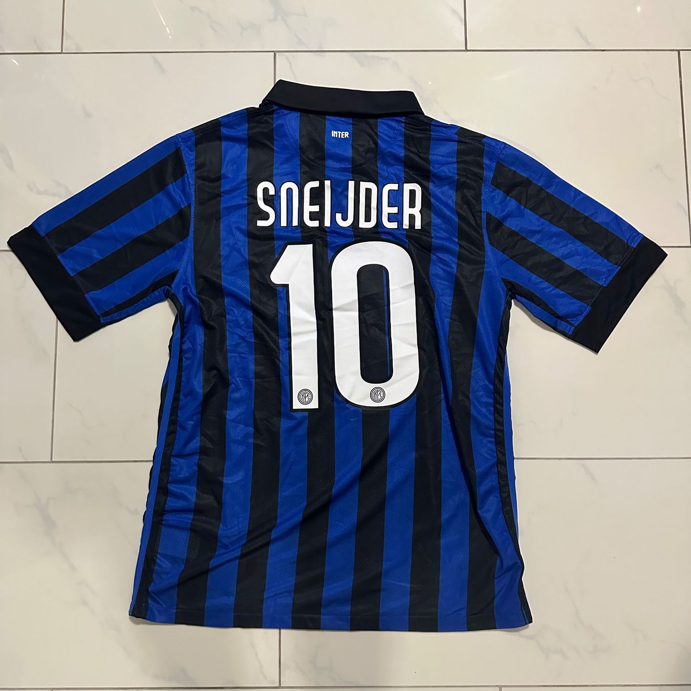 Nike Maillots de corps & Pantalons: Inter Mailand Sneijder Trikot Grösse L – Neuf (Voir description) à Liestal par tha_dg6j 1