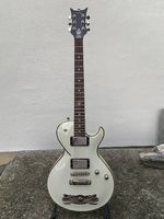 Weisse DBZ Bolero-Calavera Gitarre - Top Zustand!