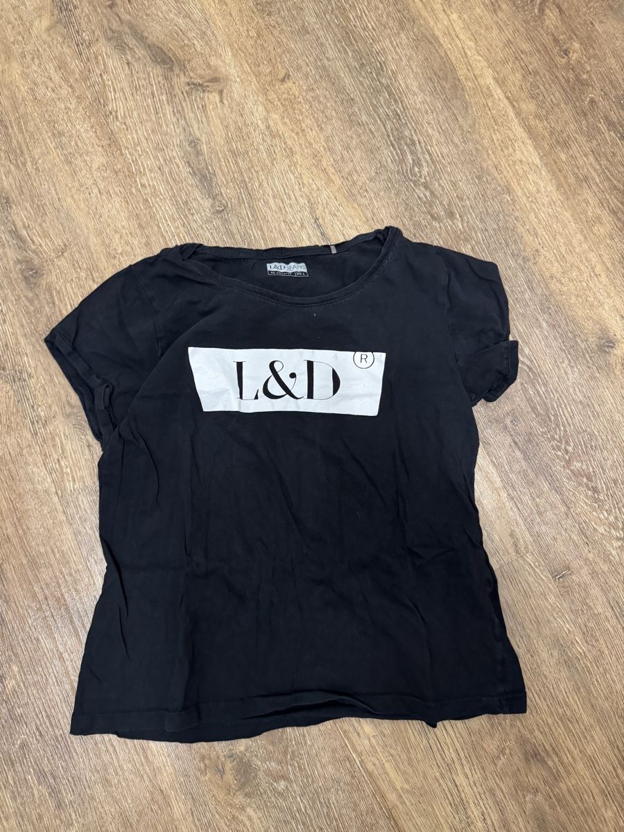 T-shirt: L&D -shirt – Usato da Escholzmatt venduto da san_ym7z