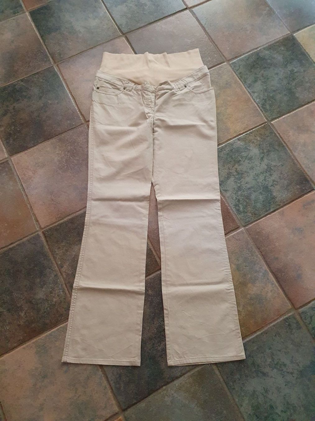 Pantaloni: Schwangerschaftshose Umstandshose – Usato da Staffelbach venduto da anit77 9
