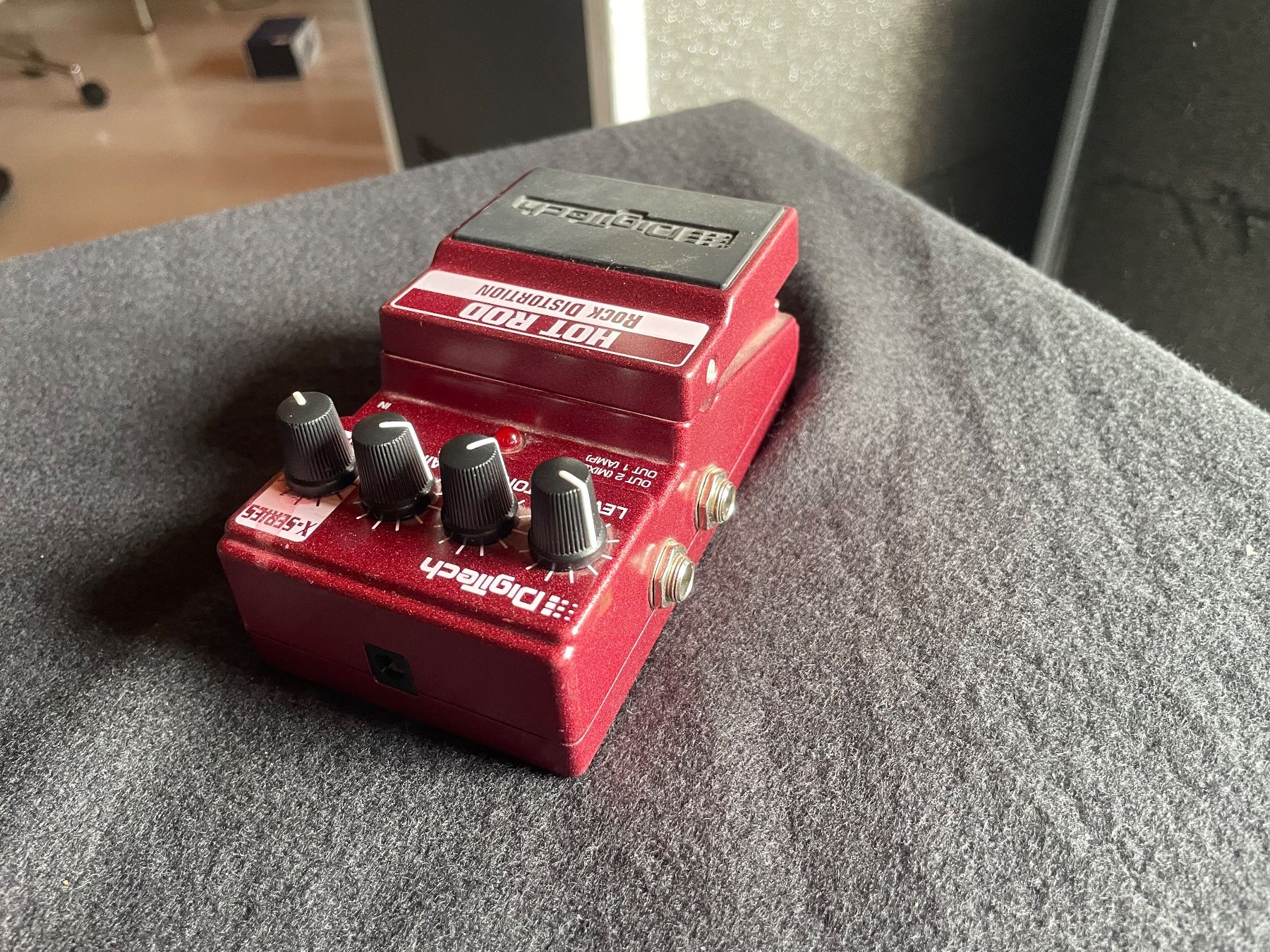 Strumenti musicali: Digitech Hot Rod Distortion effekt Pedal – Usato da Embrach venduto da xenovolcano
