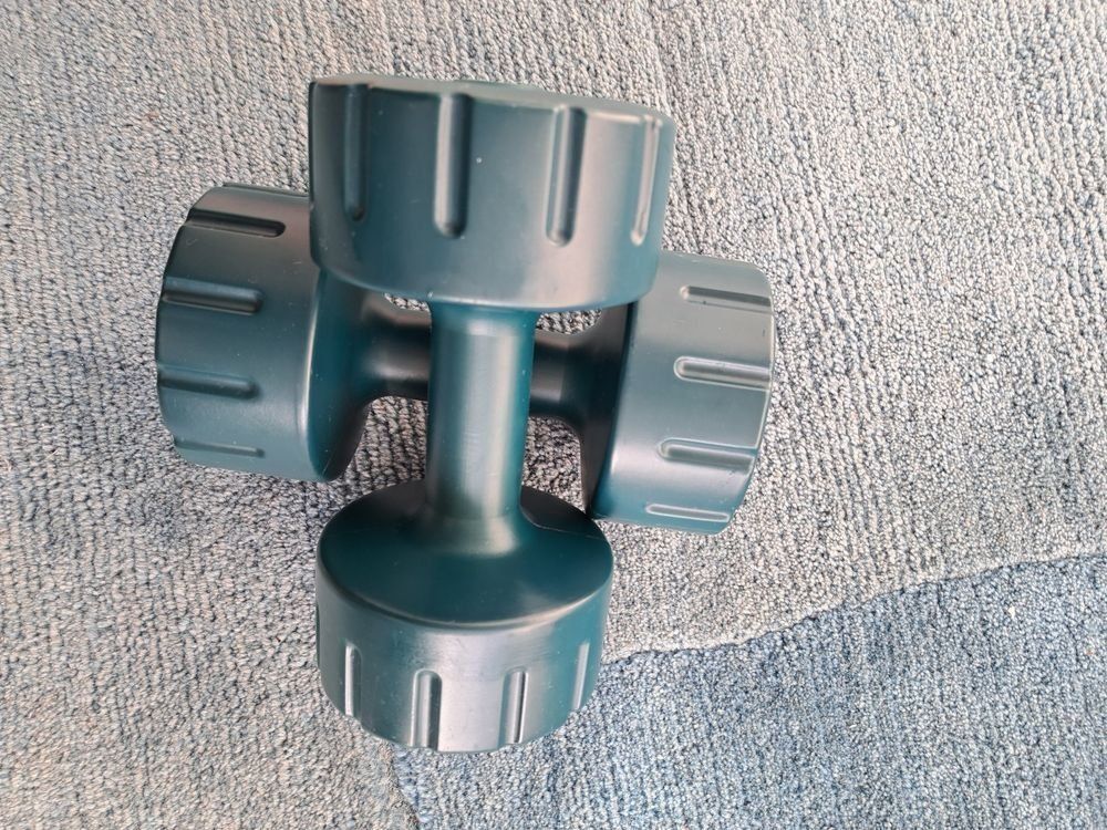 Manubri & Pesi: 2 Hanteln 3kg – Usato da Stallikon venduto da ulv_k7jj 1