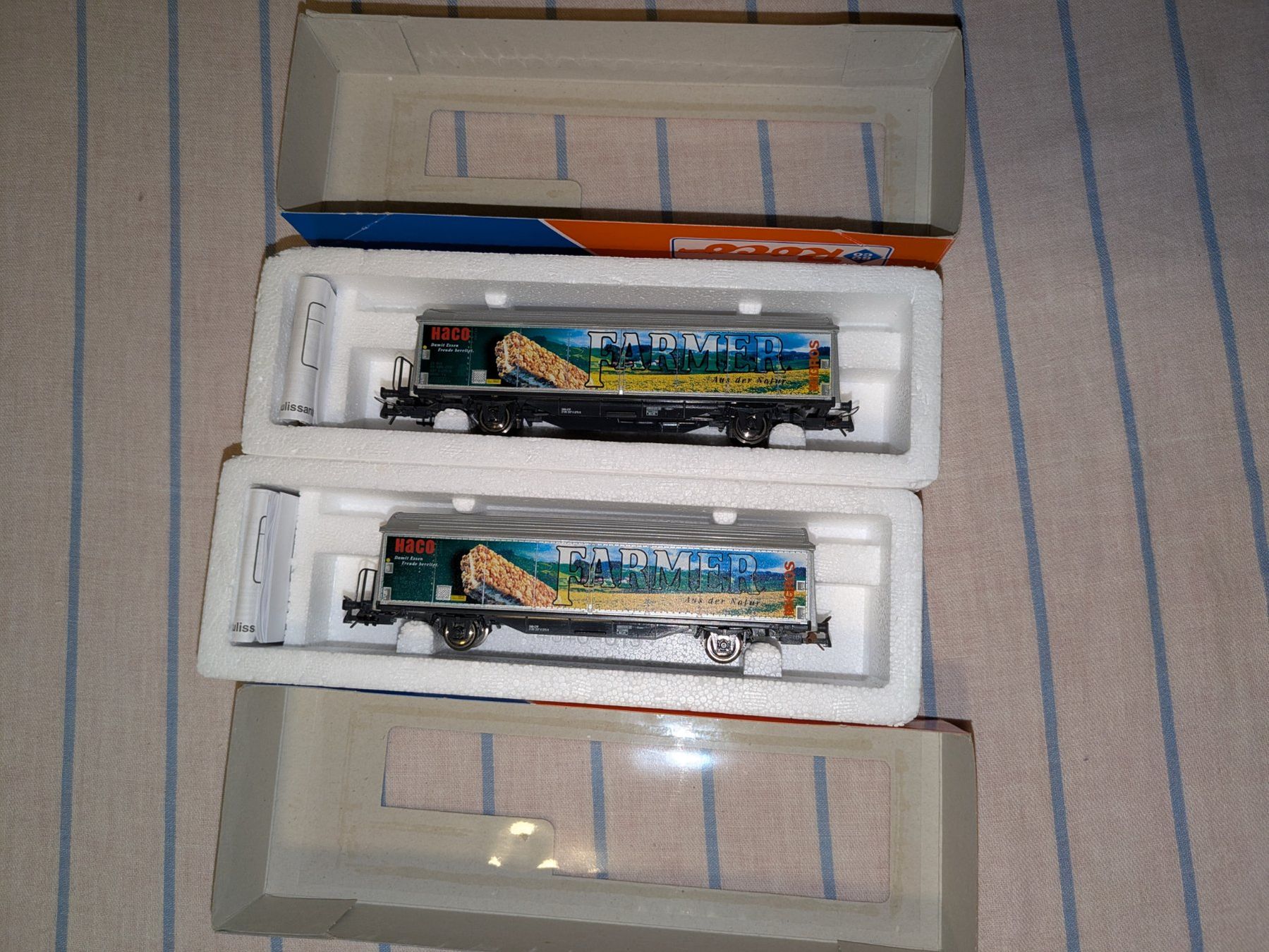 Roco Modelleisenbahnen: 2 wagons Roco HO Hbils Farmer – Gebraucht aus Perroy von juj619 2