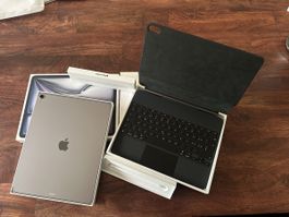 IPad Air 13-inch (M3) with IPad Magic Keyboard and Apple Pen