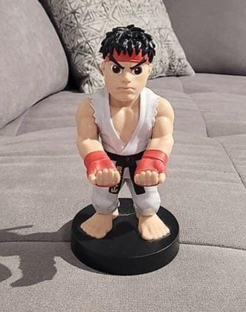 Figuren: Controller-Halter – Gebraucht aus Urdorf von Daniela028