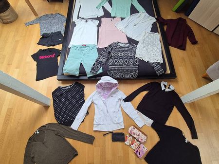 Kleiderpaket Damen/Mädchen Grösse XS