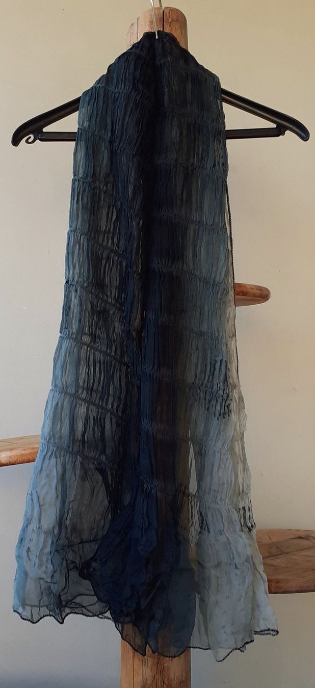 Navyboot Foulard & Sciarpe: Navyboot Schal mit Seide – Usato da Bern venduto da Solarsystem 2