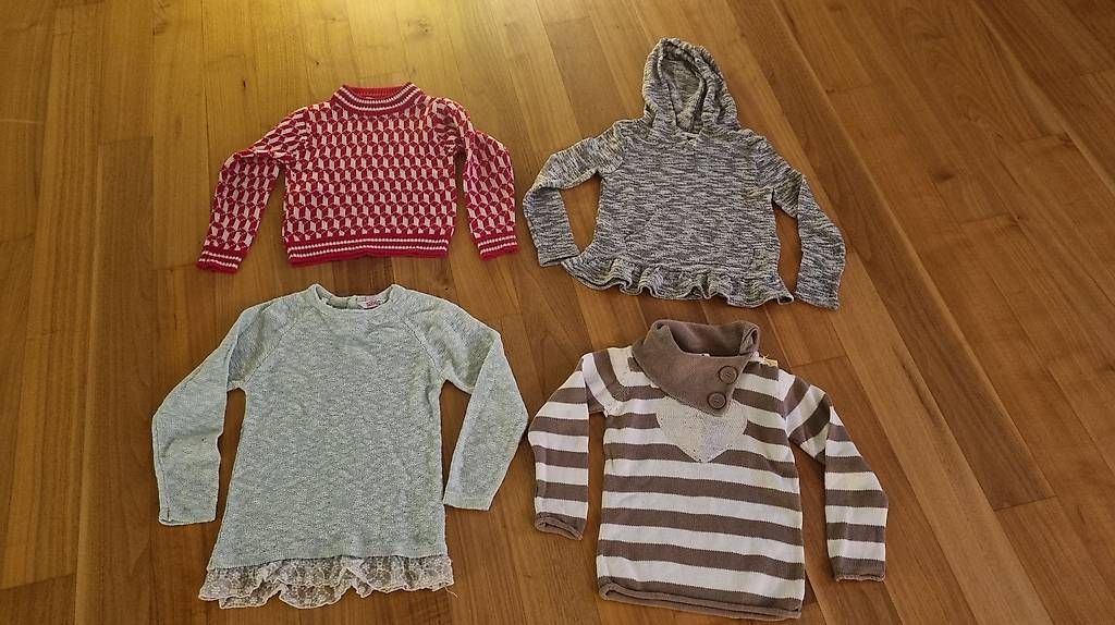 Maglioni & Felpe: Diverse Strick-Pullover Gr. 104, 110/116 – Usato da St. Gallen venduto da Libelle99