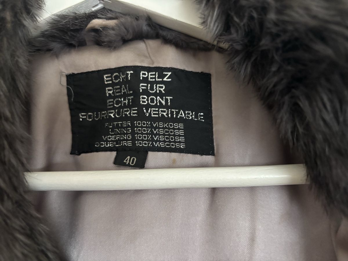 Vestes: Pelzmantel – D'occasion à Basel par na5gh 2