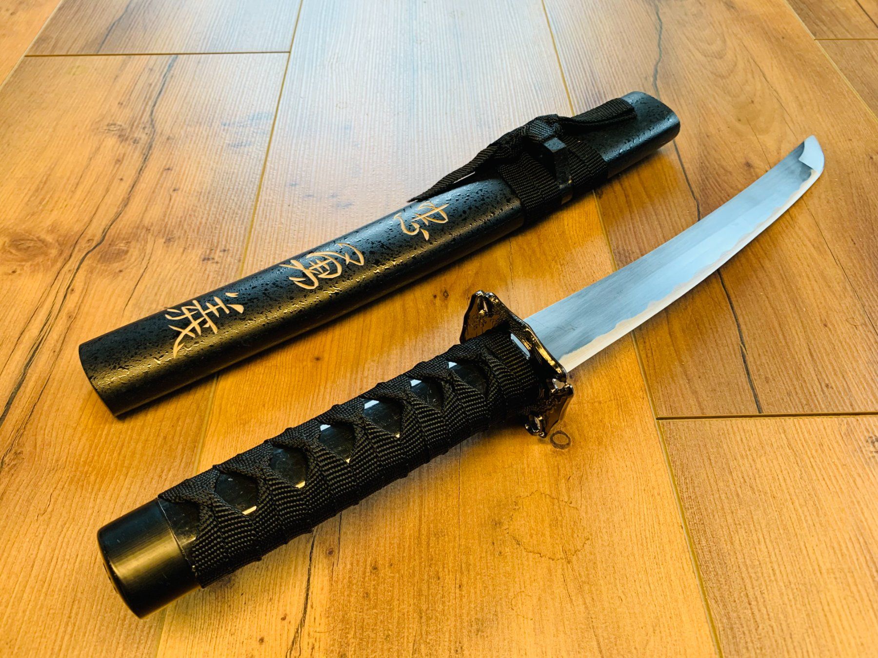 Arte internazionale: Katana Schwert mit Scheide 50cm SCHWARZ M NEU – Nuovo e nell'imballaggio originale da Bergdietikon venduto da shopAgent 5
