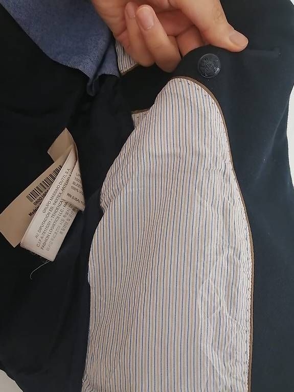 Massimo Dutti Ensembles & Tailleurs: Massimo Dutti Navy Blazer Grösse 34 – D'occasion à Niedergösgen par lil_s6k8 1