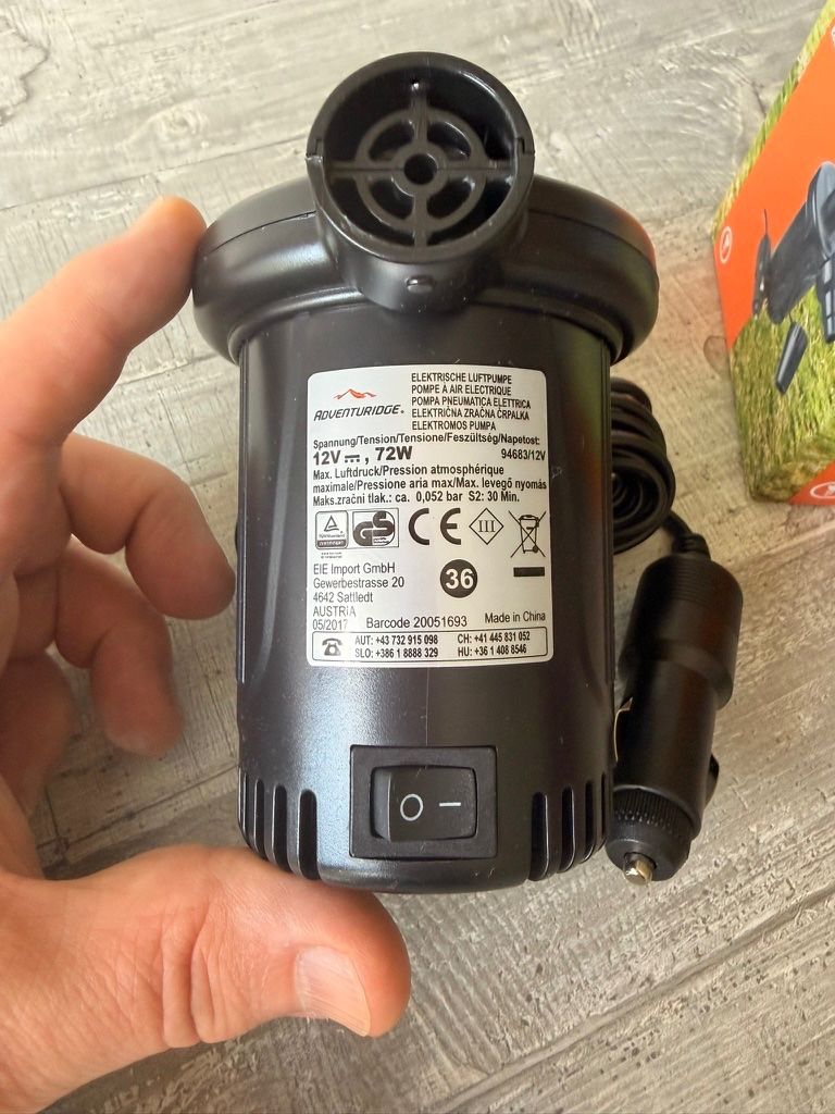 Pumpen & Teile: Elektrische Luftpumpe 12Volt Anschluss – Neu und originalverpackt aus Schaffhausen von mka999 1