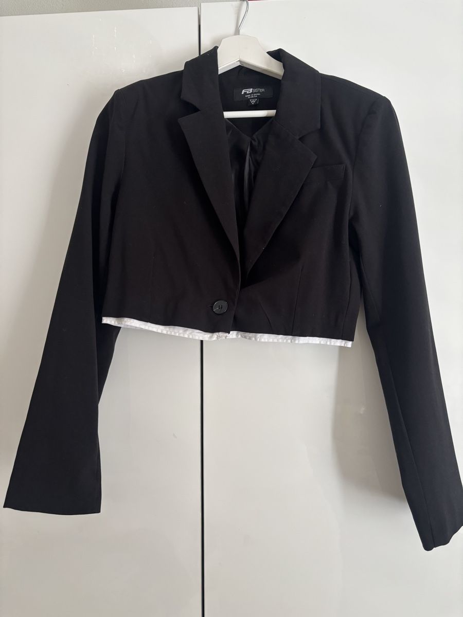 Completi & Tailleur: Schwarzer Zweiteiler aus Blazer und Hose – Nuovo (secondo la descrizione) da Biel/Bienne venduto da adna.sc