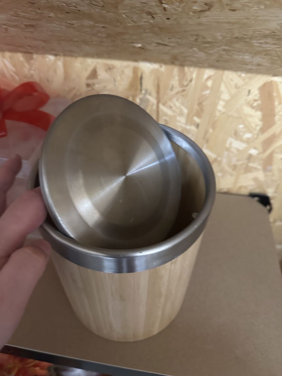 Altro per la casa: Schöner badezimmer eimer aus Bambus mit Deckel, neuwertig – Usato da Bussnang venduto da bla_qdm6 1