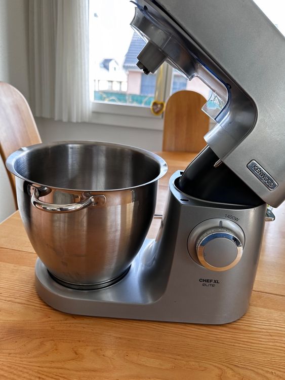 Kenwood Chef XL Elite (Defekt) in Niederglatt ZH für CHF 63 – nur ...