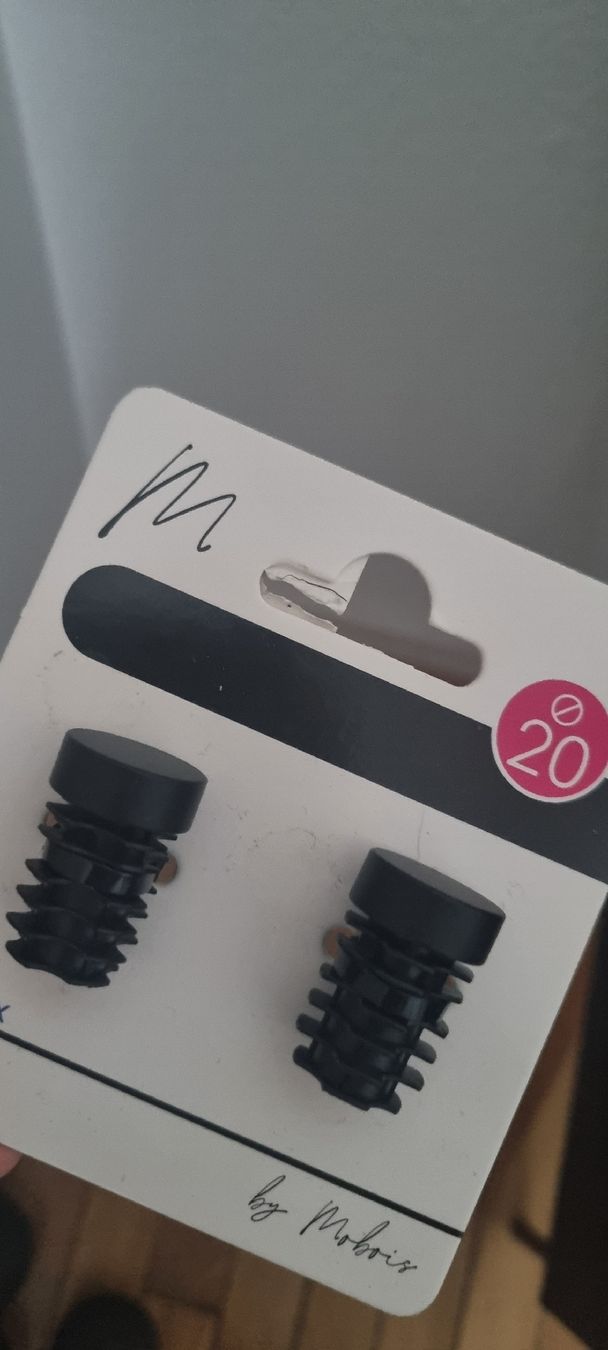 Altro per la casa: Gardinenstange aus Metall – Nuovo e nell'imballaggio originale da Zürich venduto da pgpgpgpg 2