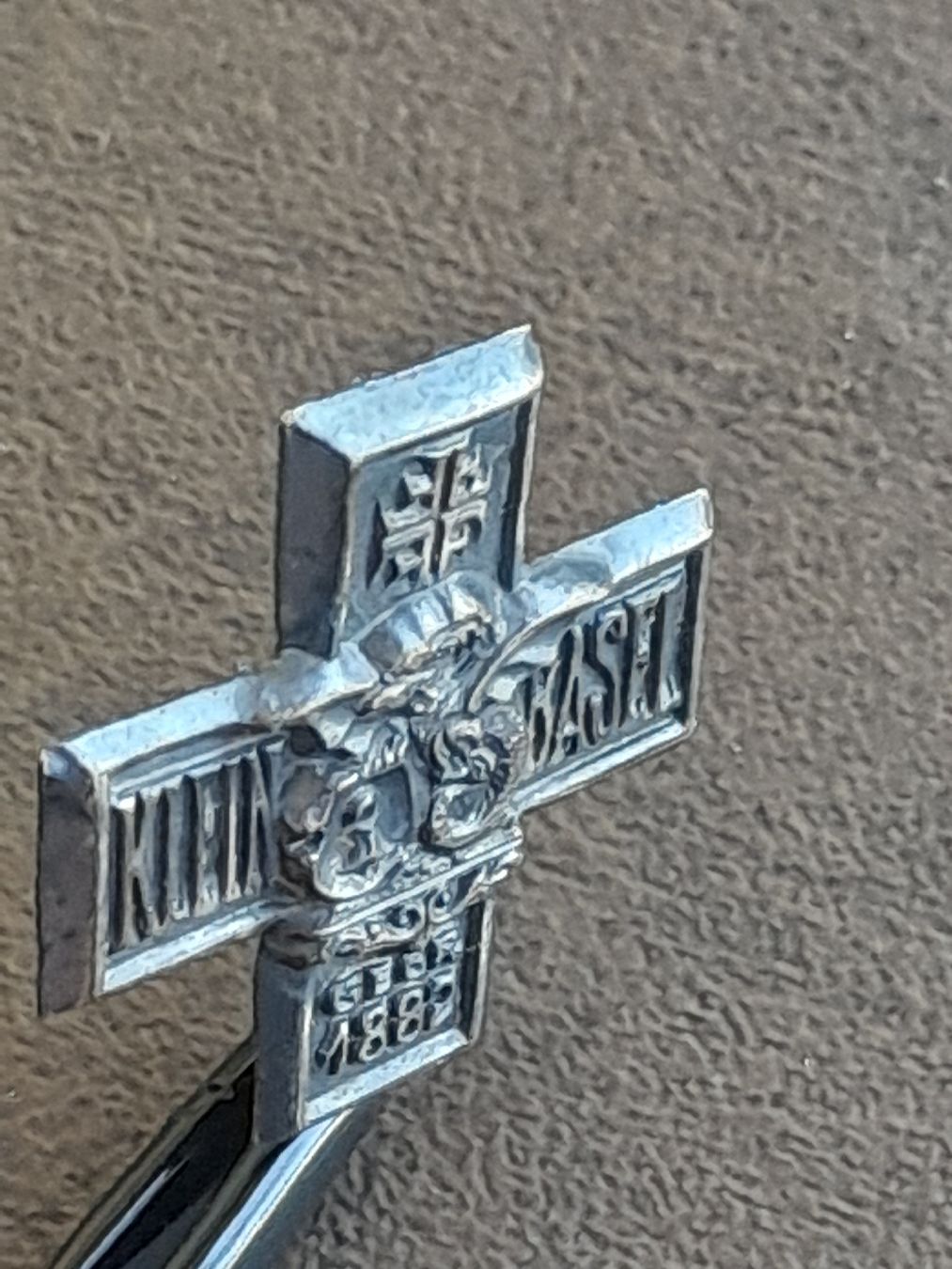 Spille & Fermagli: Antik Abzeichen Brosche 1882 Klein Basel  Gegr – Usato da Basel venduto da Basel_20 1