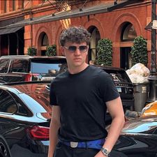 Profile image of phi_w89b