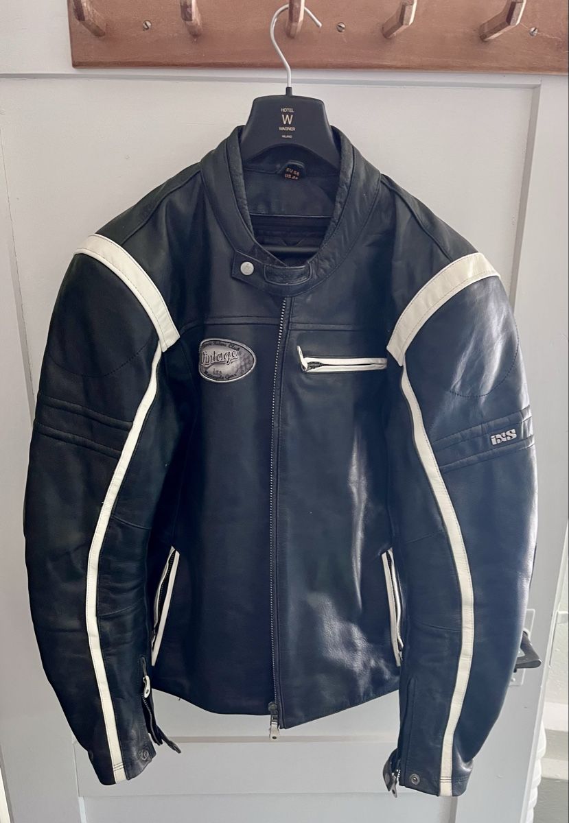 IXS Vestes: Leder Motorradjacke, neuwertig – D'occasion à Ebnat-Kappel par Privat1935