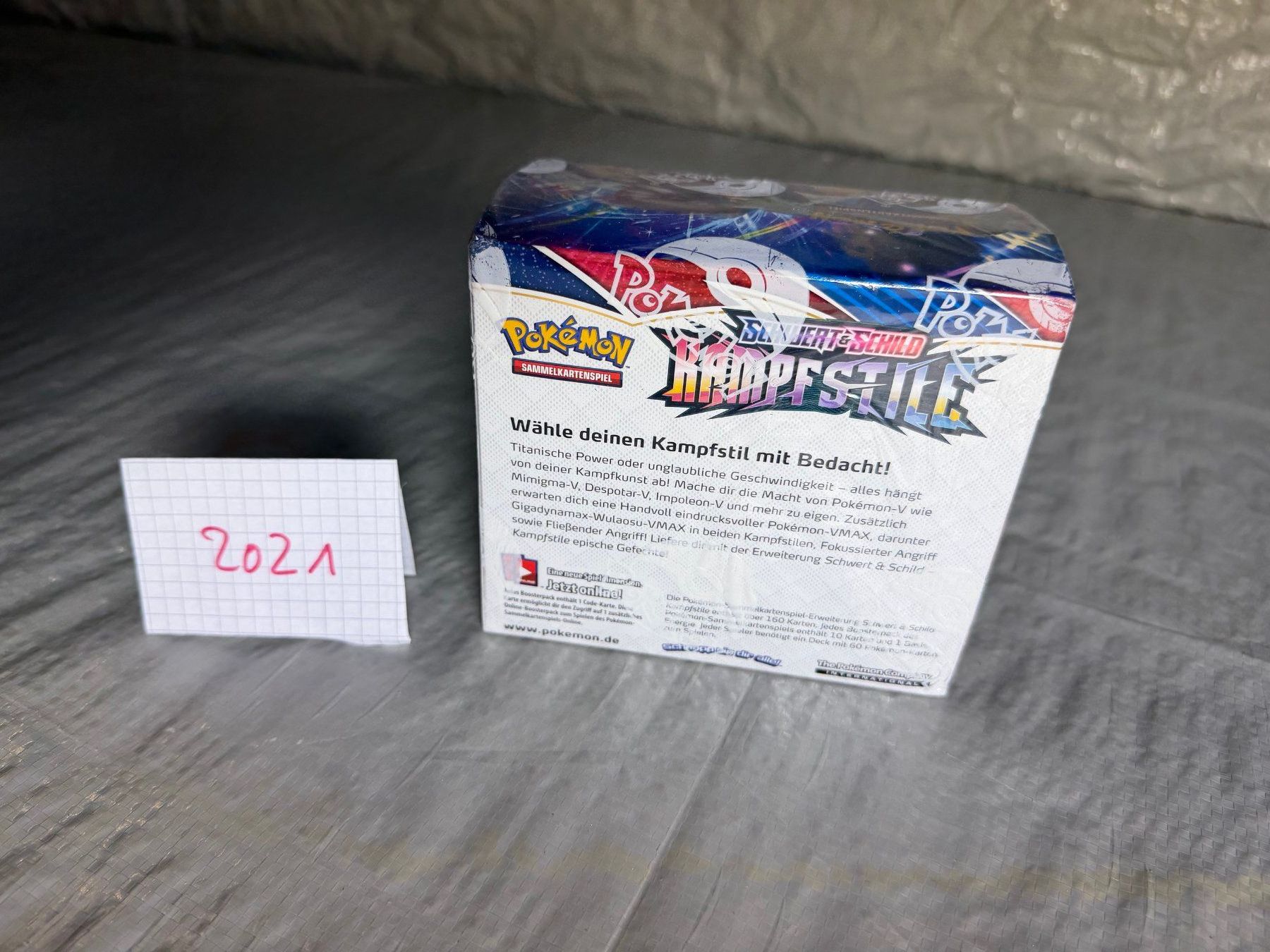 Pokémon Sammelbilder & Trading cards: POKEMON-DISPLAY-KAMPFSTILE-2021-DE – Neu und originalverpackt aus Frick von RC2367 2