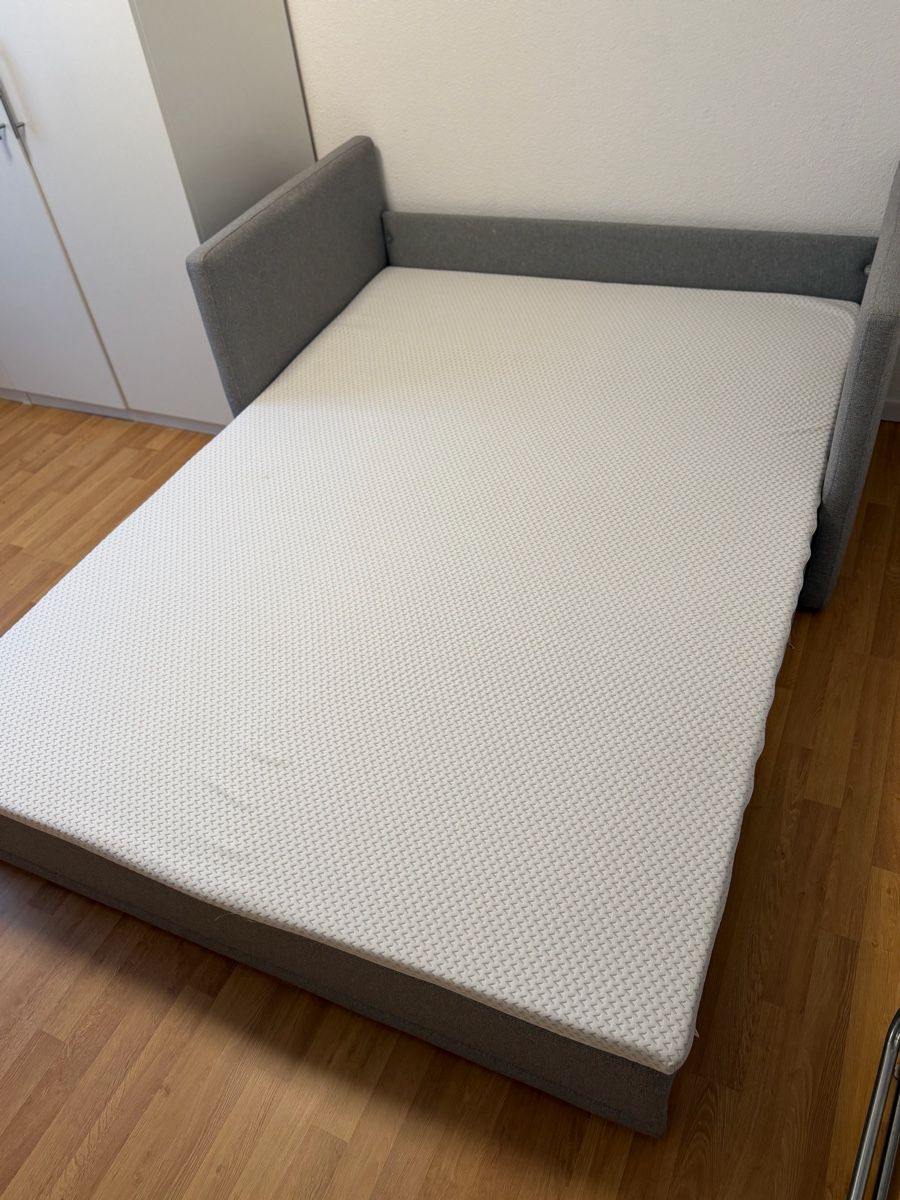 Sofas: Sofa / Bettsofa grau – D'occasion à Effretikon par mige82 2