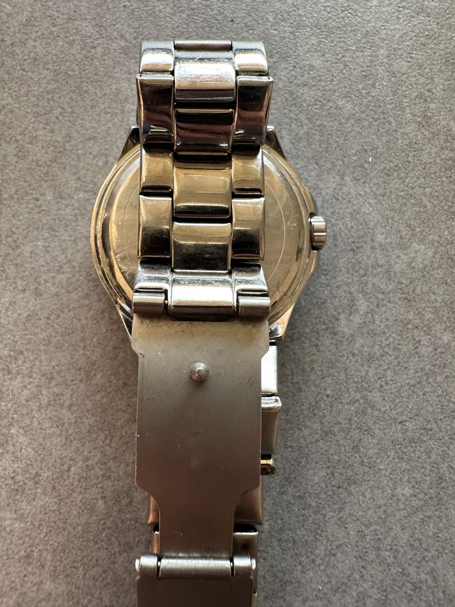 Guess Orologi: GUESS Damenuhr – Usato da Oftringen venduto da Breza22 4