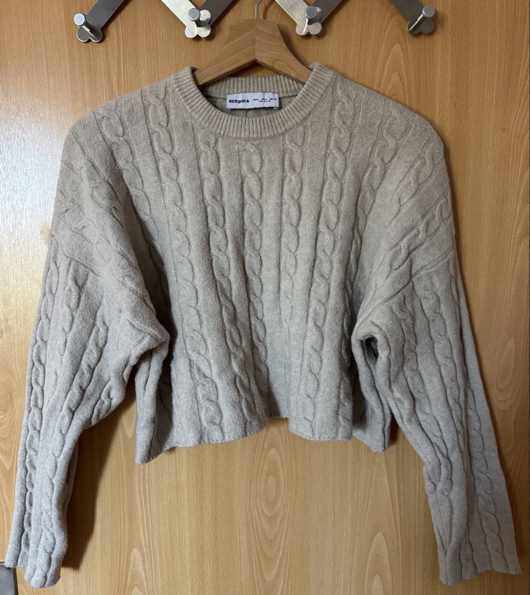 Bershka Maglioni & Felpe: Strickpullover, beige – Nuovo (secondo la descrizione) da Ins venduto da maximal_30CHF