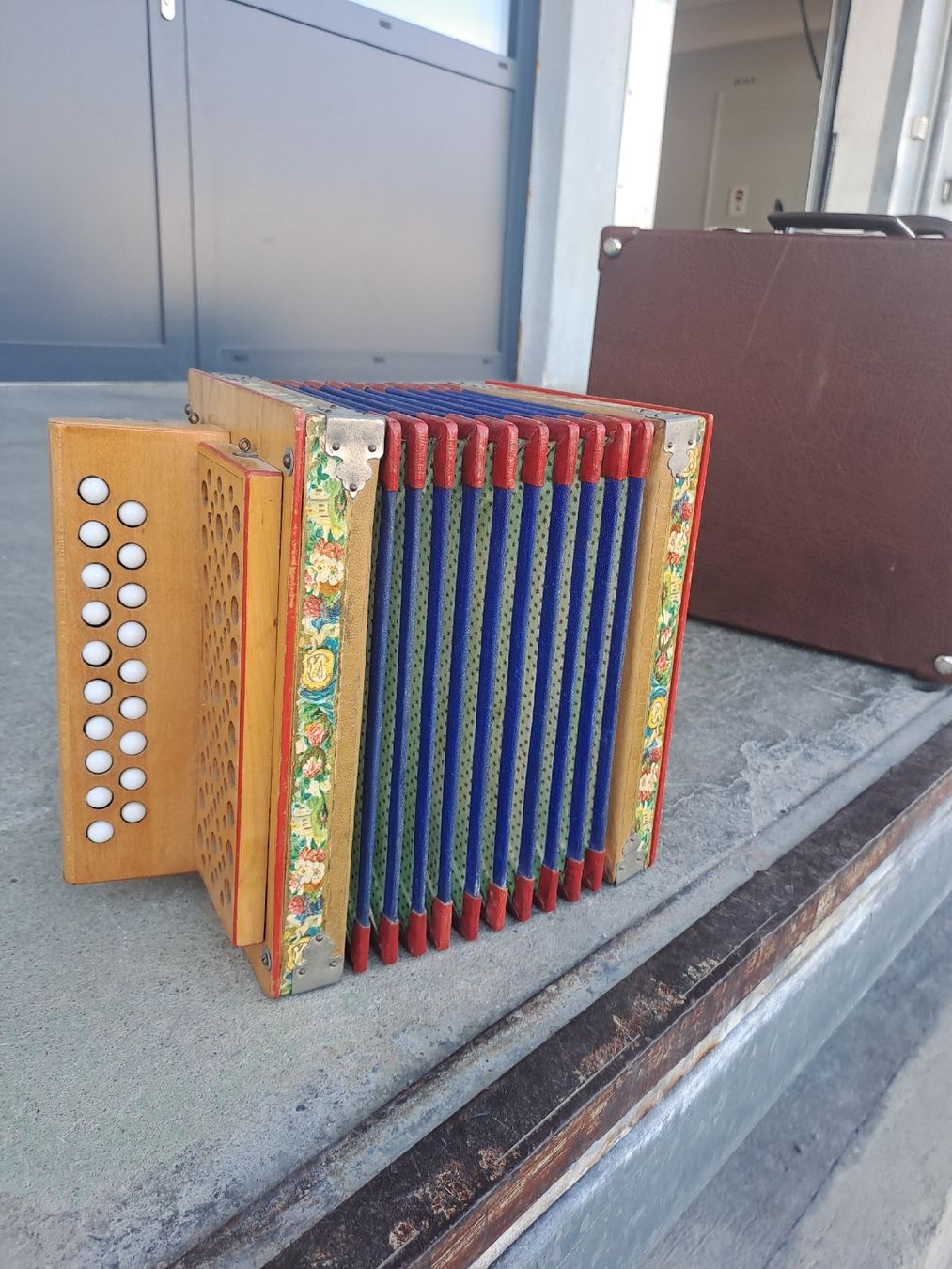 Eichhorn Instruments de musique: Eichhorn orgeli ton C – D'occasion à Villeneuve par BibiVintage 7