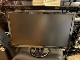Monitor + Tastatur