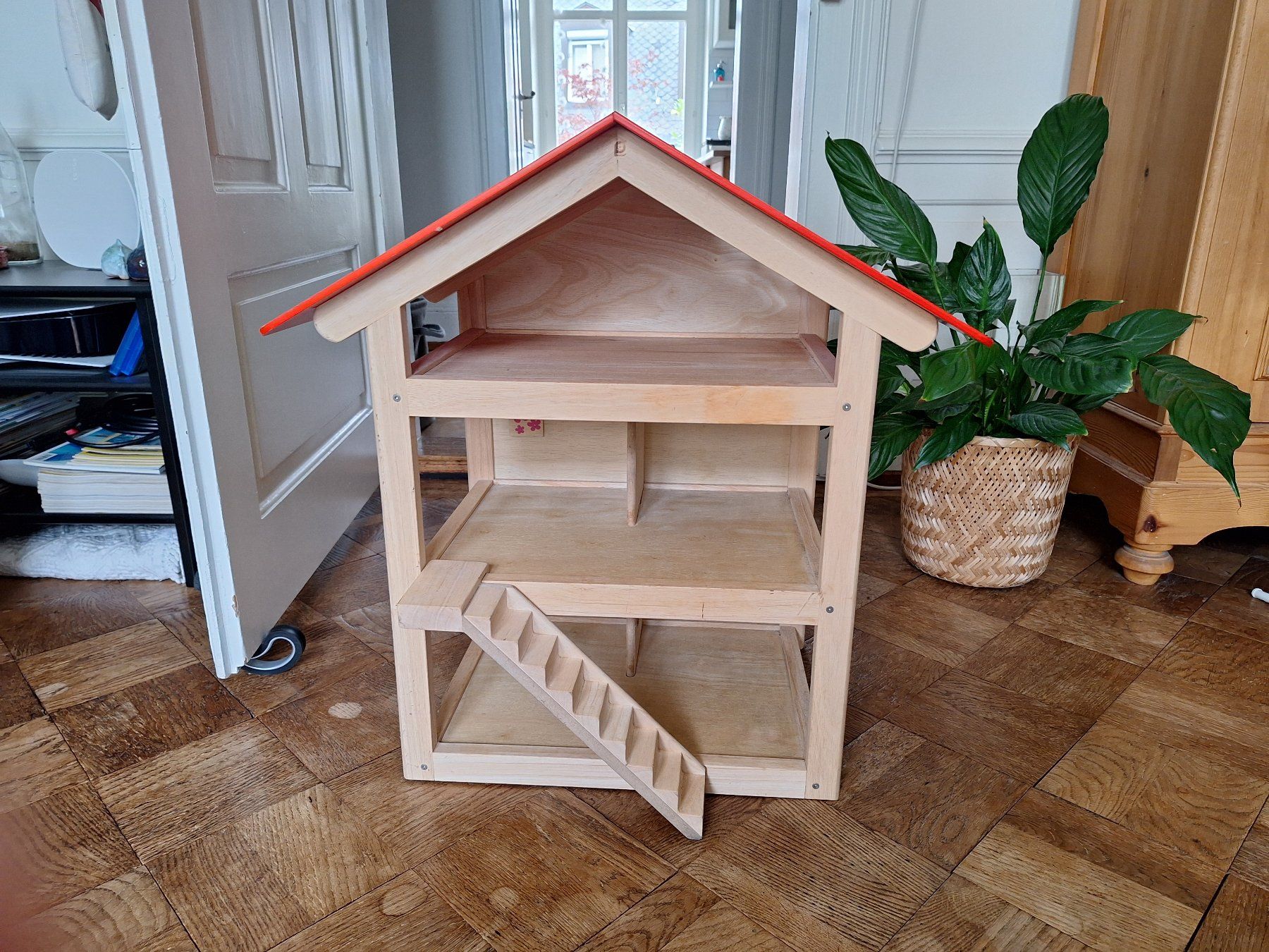 Case e mobili per bambole: Puppenhaus aus Holz – Usato da Zürich venduto da amico07 1